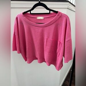 Pink cropped Altar’d State tee